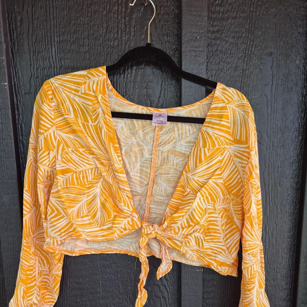 Shade-shore Women's Orange and Yellow Crop-top